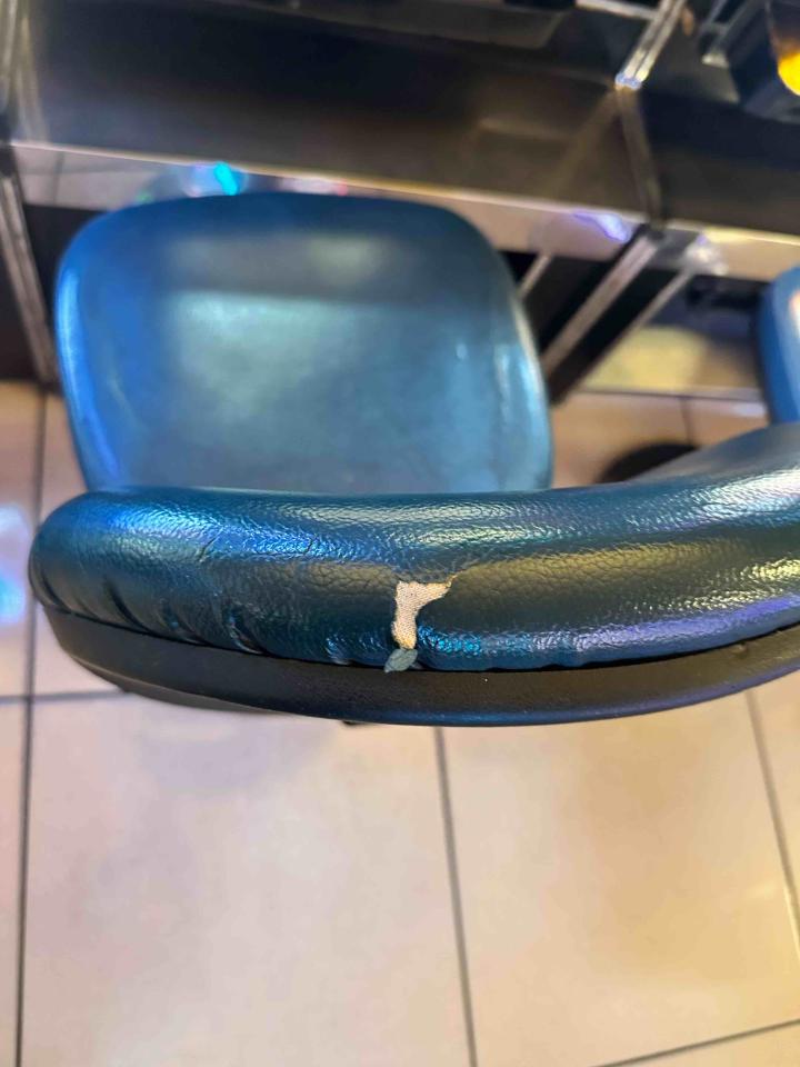 沙發修理案件圖片