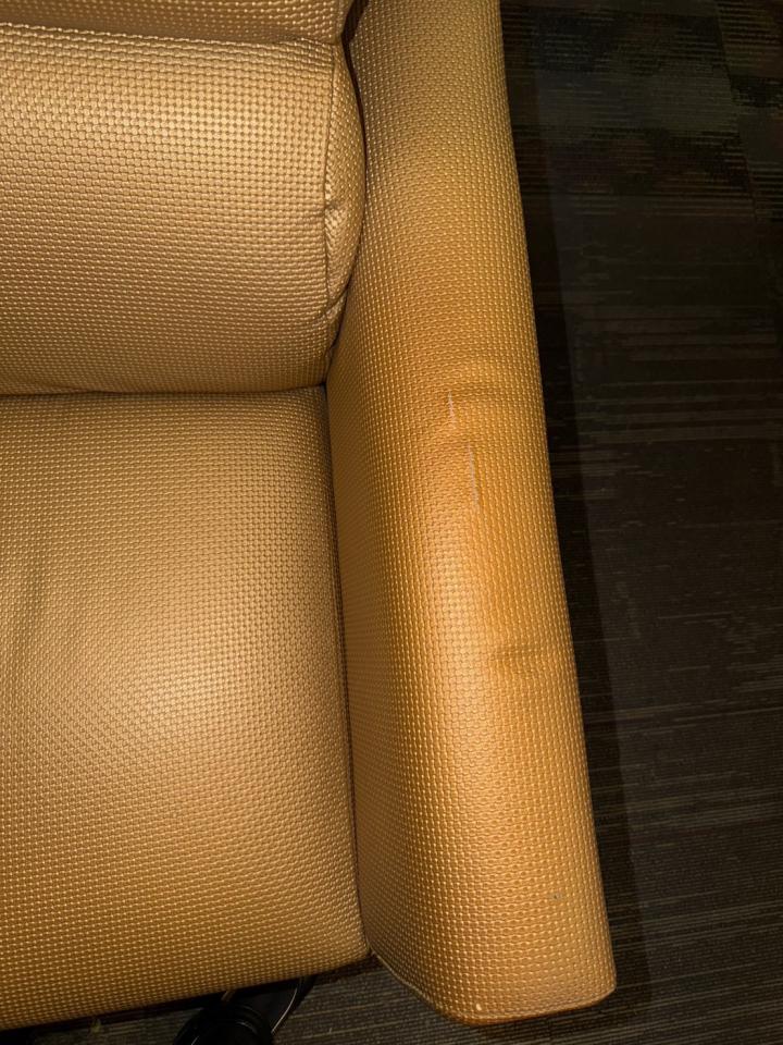 沙發修理案件圖片