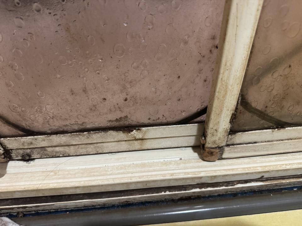 淋浴拉門安裝維修案件圖片