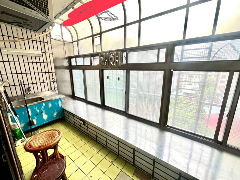 採光罩案件圖片