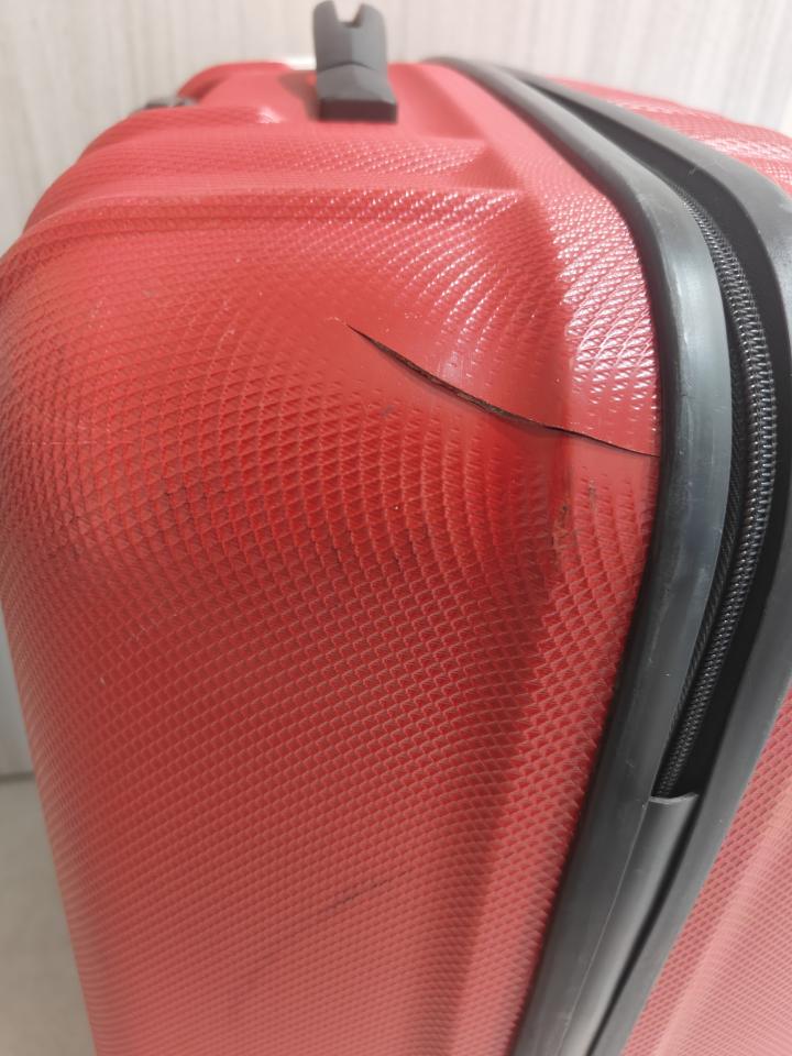 行李箱維修案件圖片