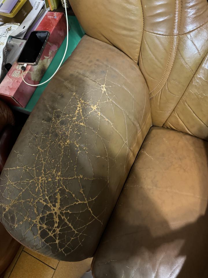 沙發修理案件圖片