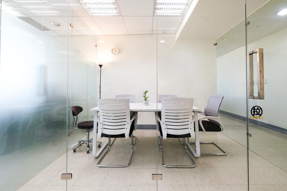 辦公家具回收案件圖片