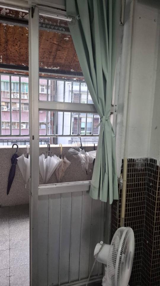 玻璃門案件圖片