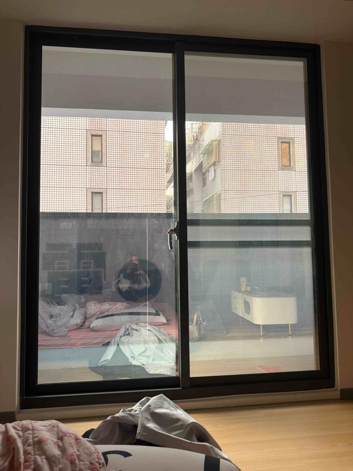 窗簾安裝維修案件圖片