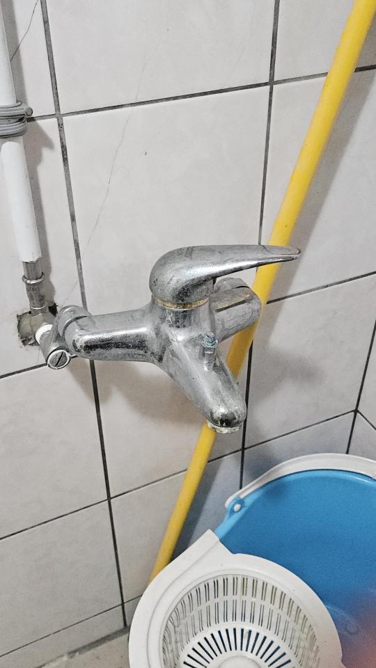 水龍頭裝修案件圖片