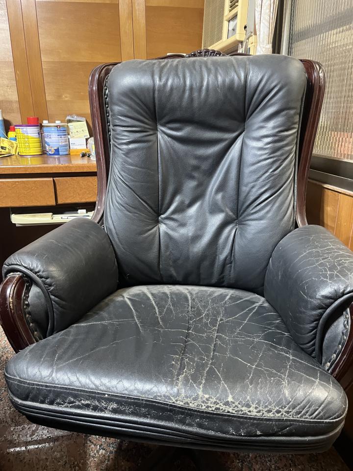 沙發修理案件圖片