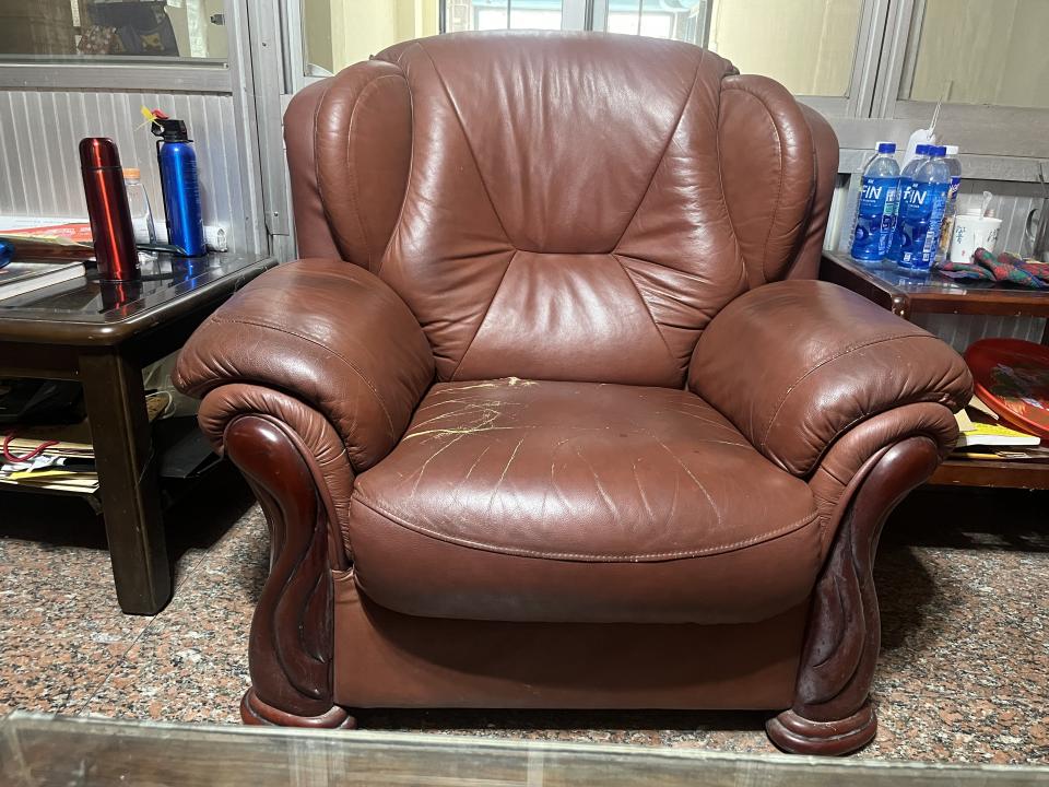 沙發修理案件圖片