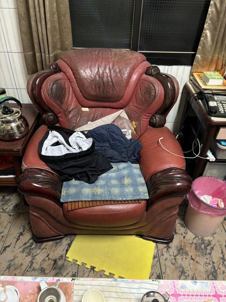 沙發修理案件圖片