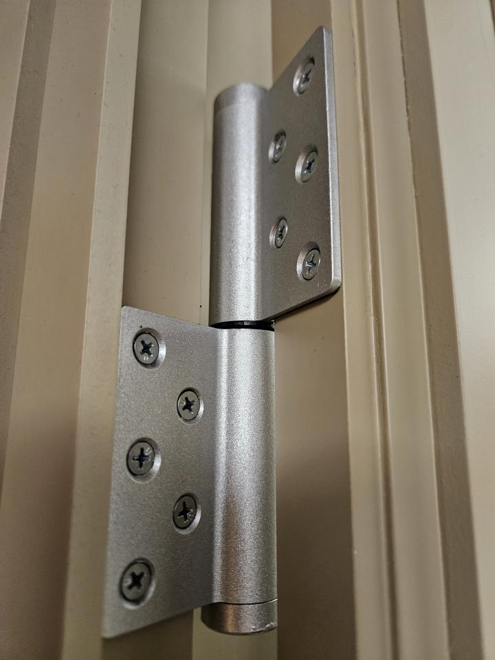 門片維修案件圖片