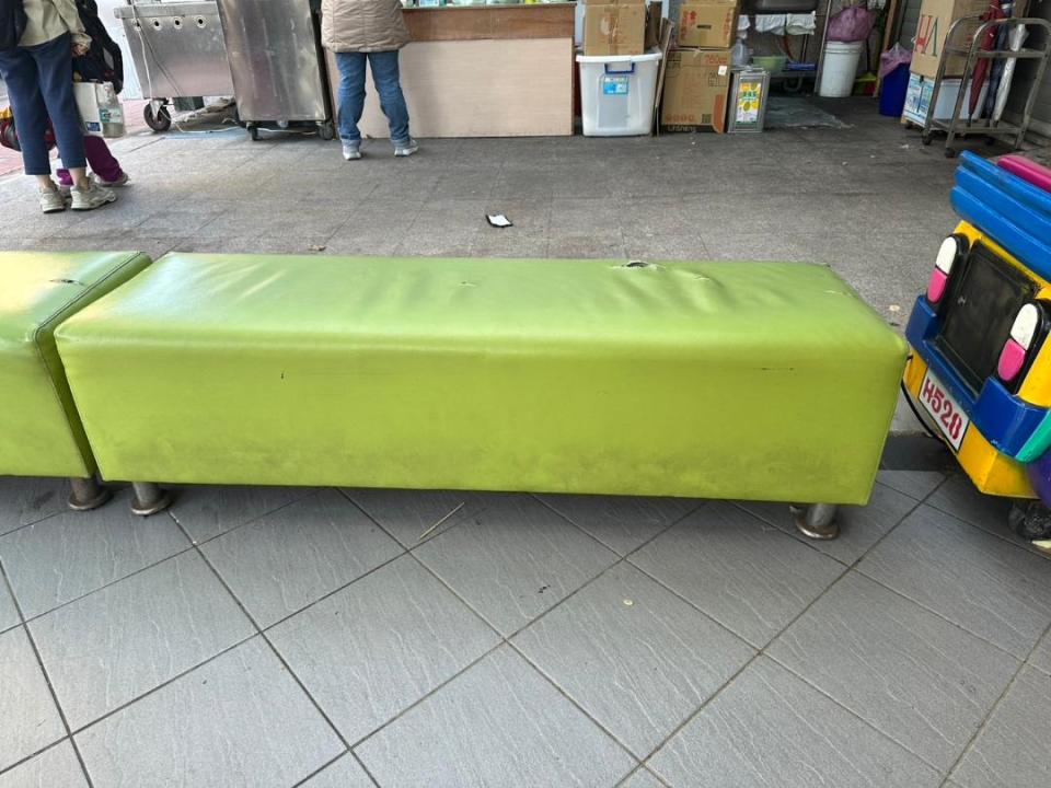 沙發修理案件圖片