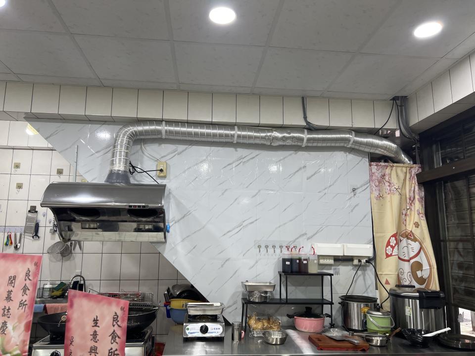 排油煙管安裝案件圖片