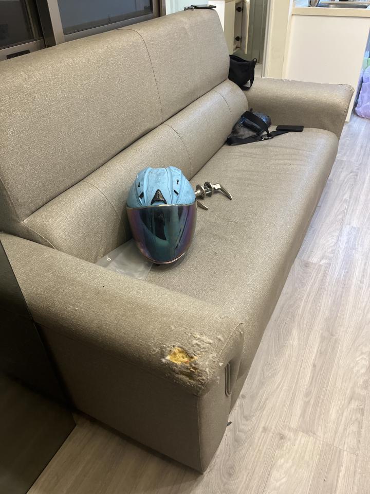 沙發修理案件圖片