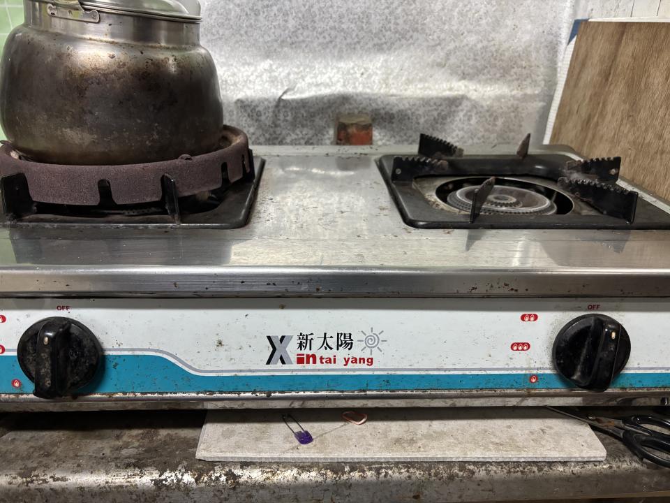 瓦斯爐安裝維修案件圖片