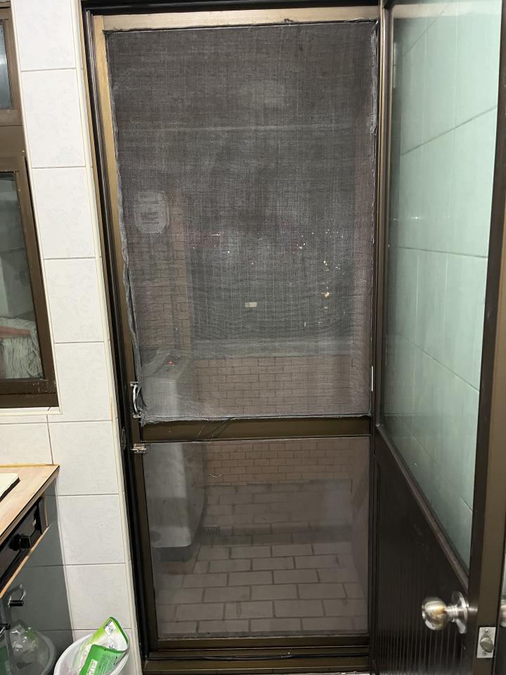 門片安裝案件圖片