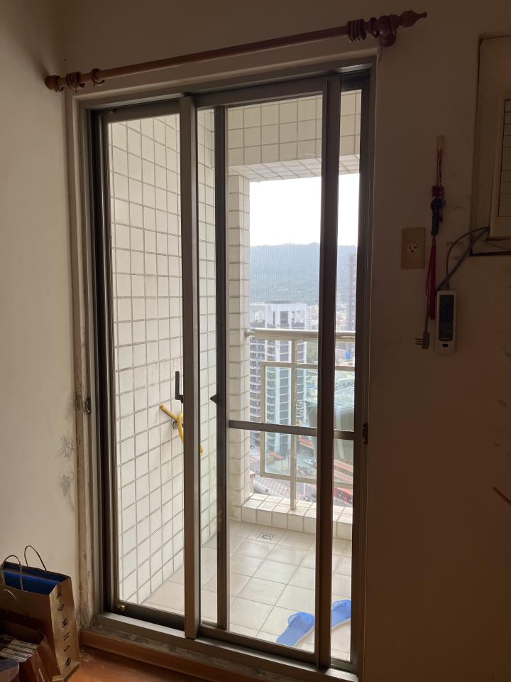 窗簾安裝維修案件圖片