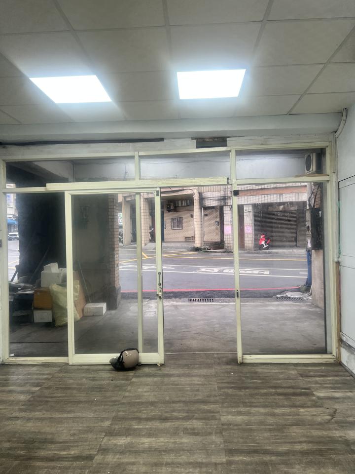 鋁門窗案件圖片