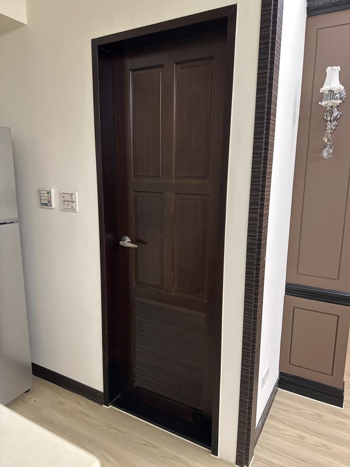 浴室門案件圖片