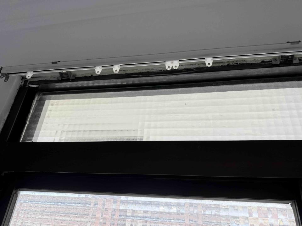 窗簾安裝維修案件圖片