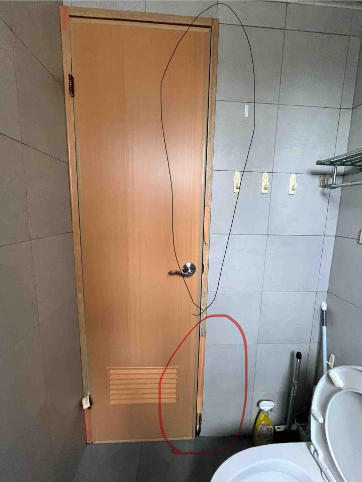 浴室門案件圖片