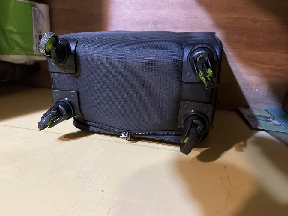 行李箱維修案件圖片