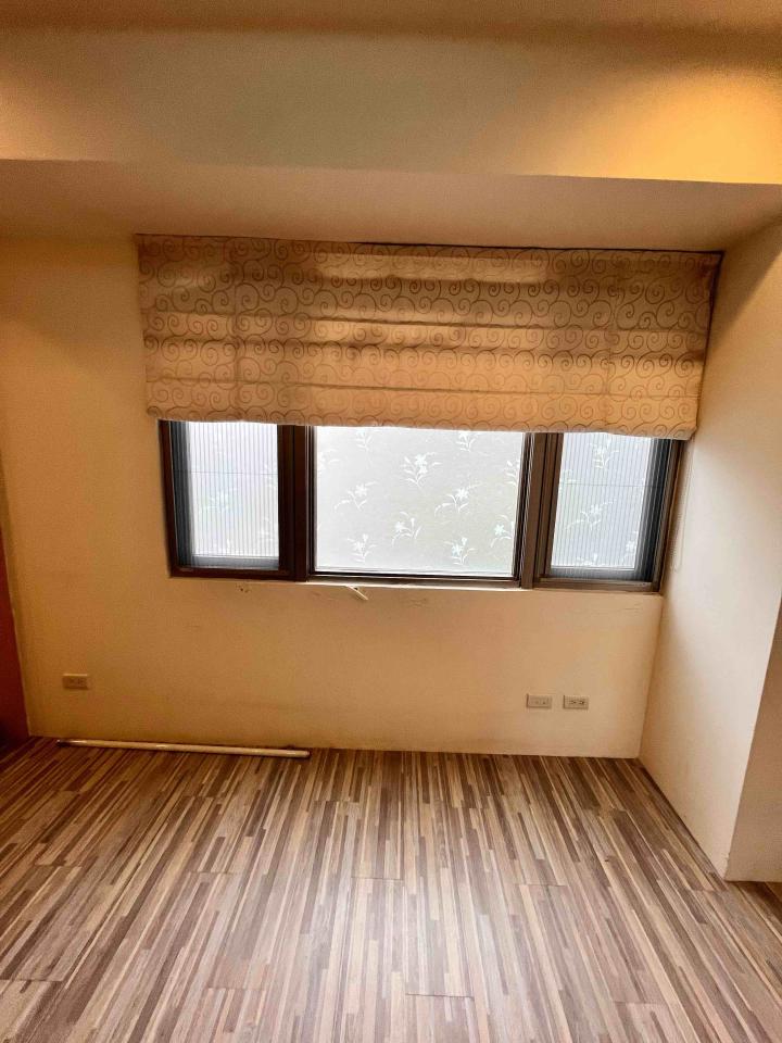 窗簾安裝維修案件圖片