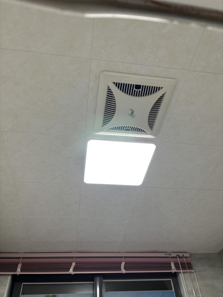 浴室暖風機安裝案件圖片