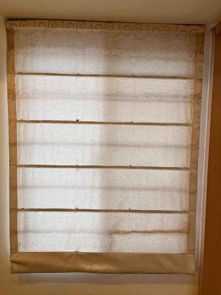 窗簾安裝維修案件圖片