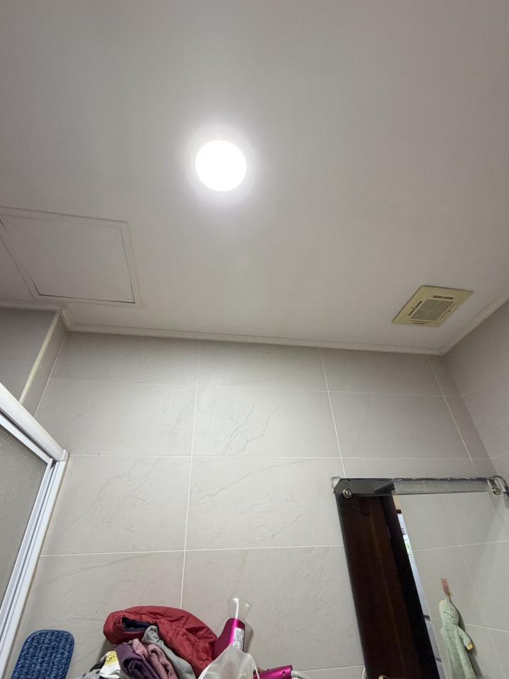 浴室暖風機安裝案件圖片