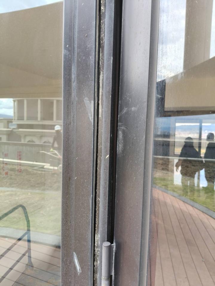 落地窗案件圖片