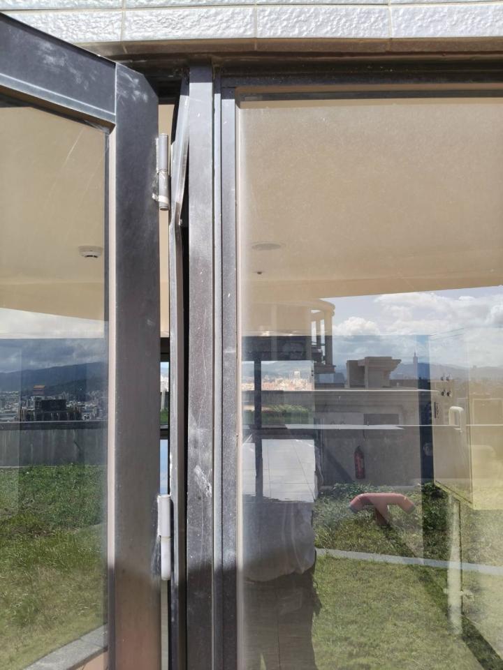 落地窗案件圖片