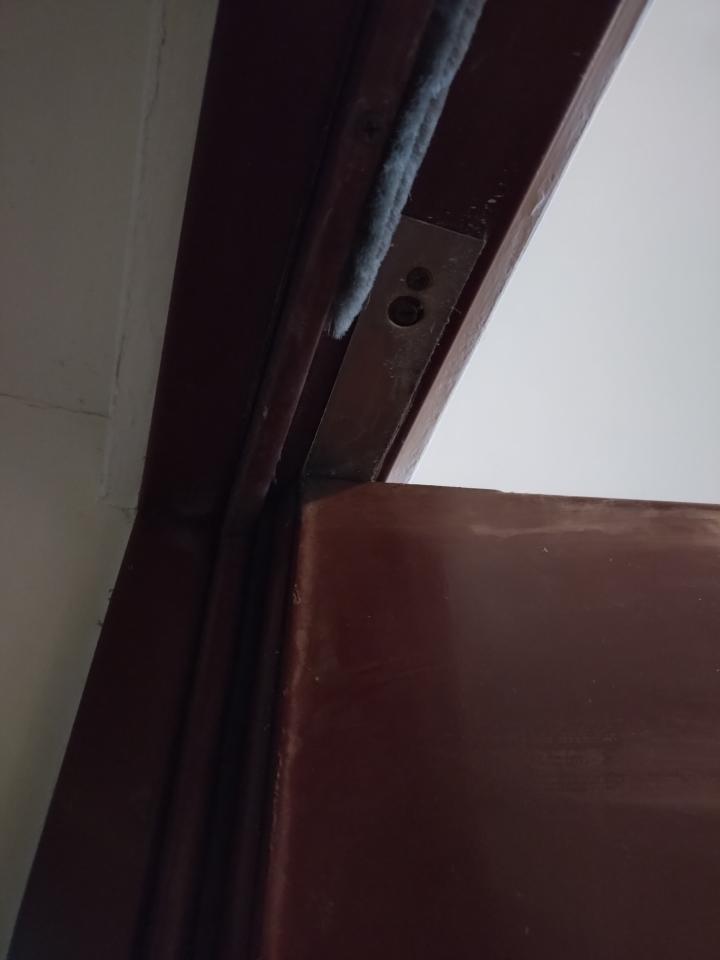 門片維修案件圖片