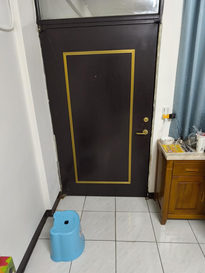 門片維修案件圖片