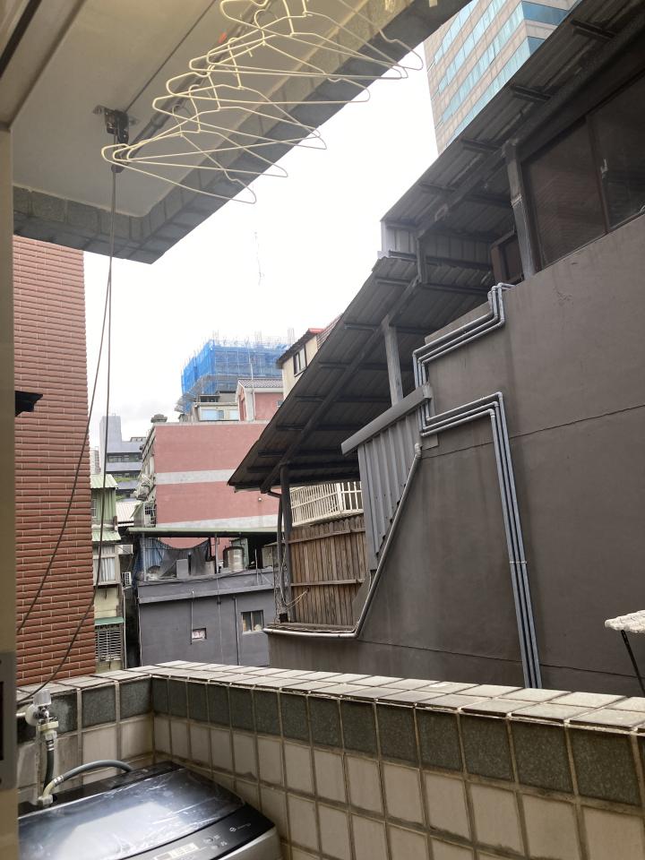 遮雨棚安裝案件圖片