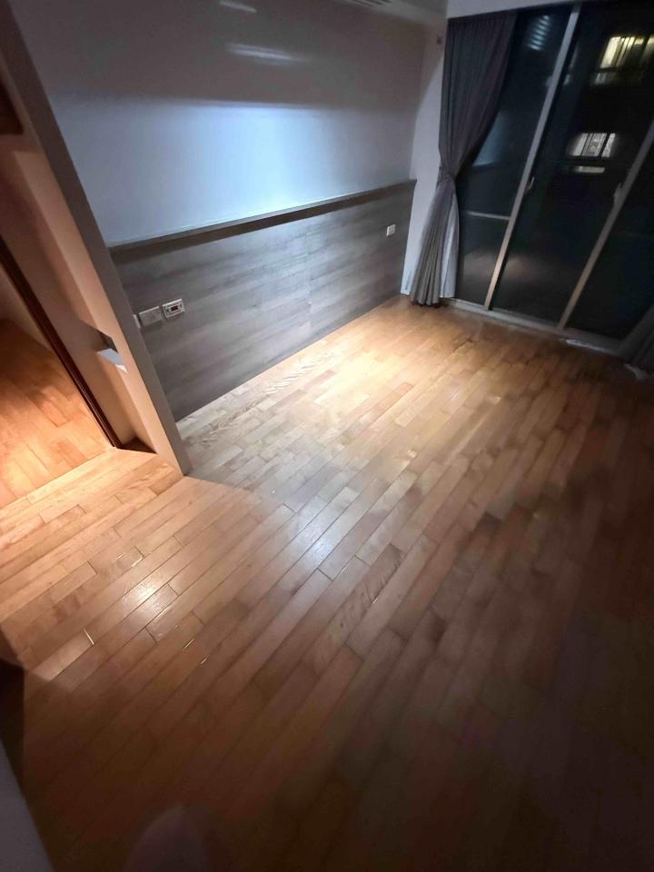 木地板打磨翻新案件圖片