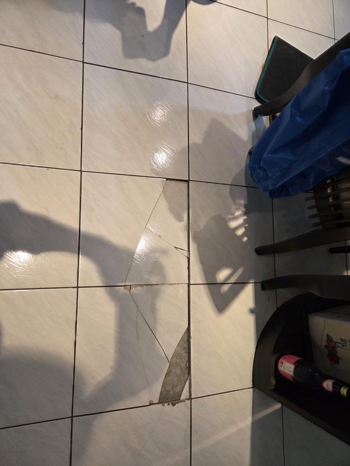 地板維修案件圖片