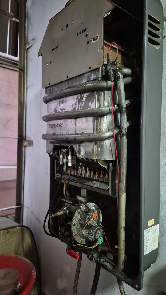 熱水器維修案件圖片