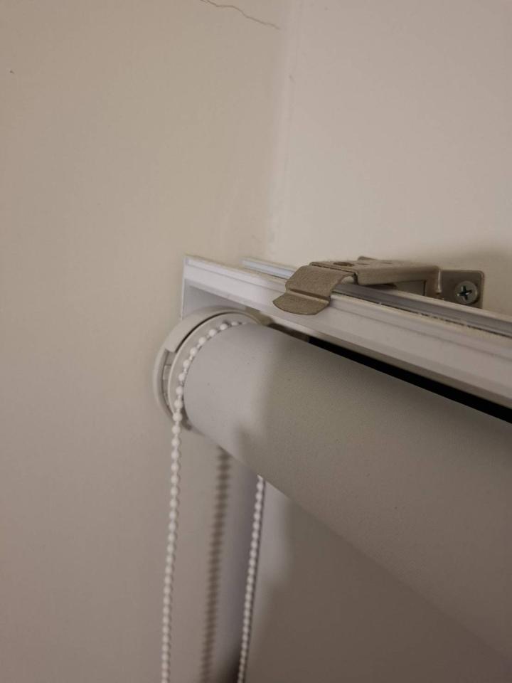 窗簾安裝維修案件圖片