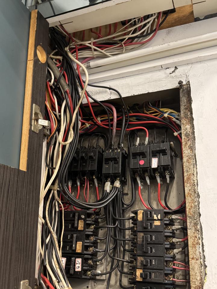 電線裝修案件圖片