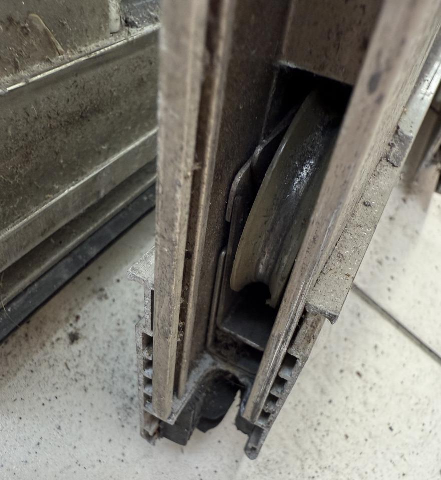 窗戶維修案件圖片