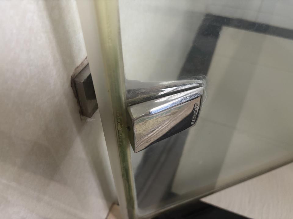 浴室門案件圖片