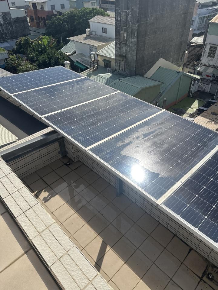 太陽能板清洗案件圖片