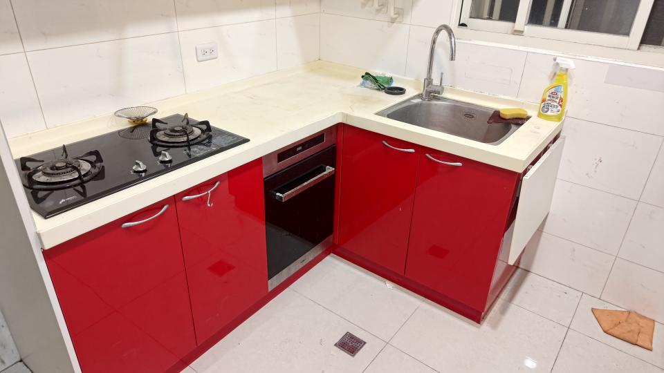 櫥櫃門片更換案件圖片