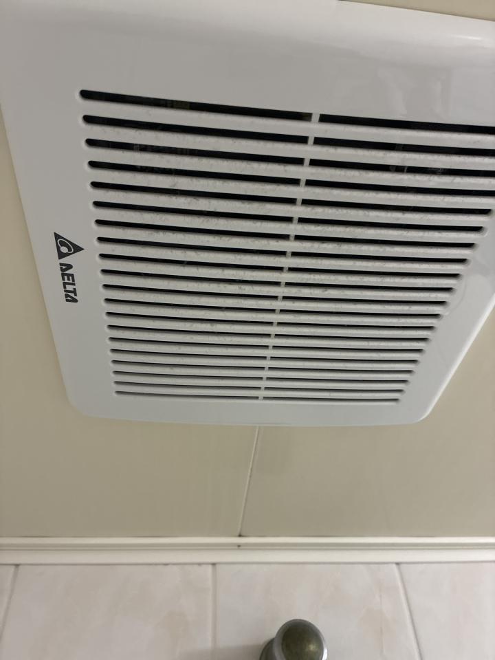 浴室抽風機清潔案件圖片