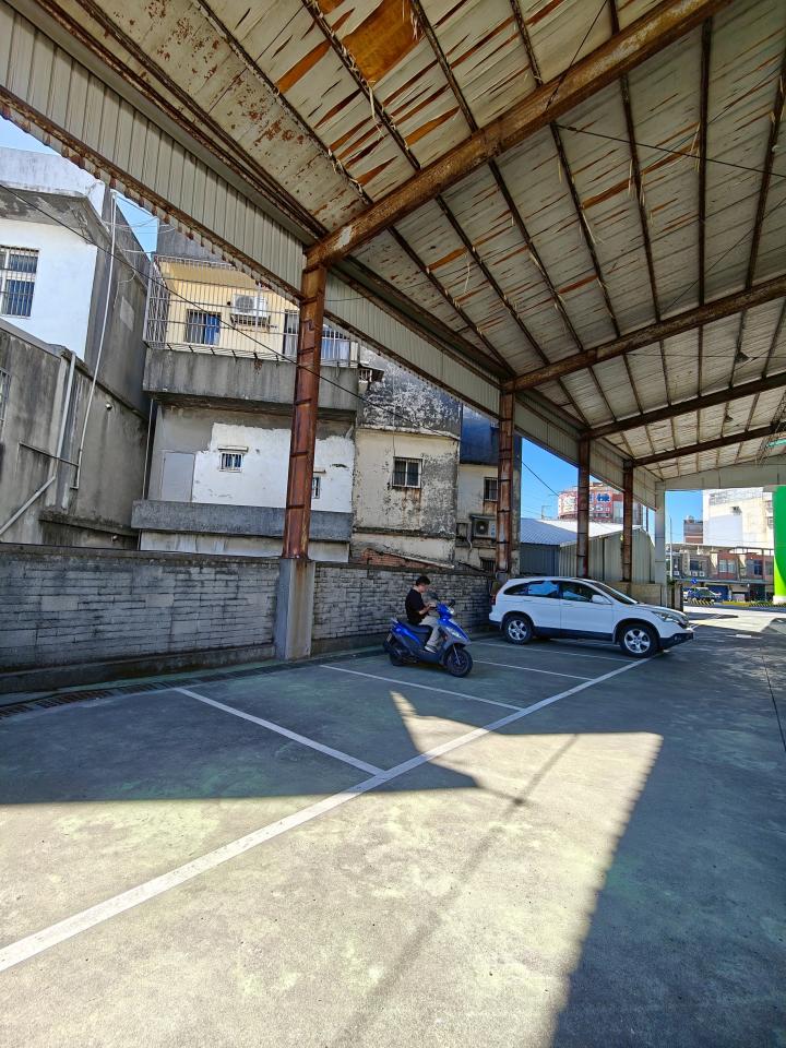 遮雨棚安裝案件圖片