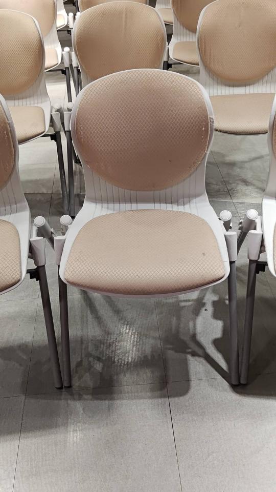 沙發修理案件圖片