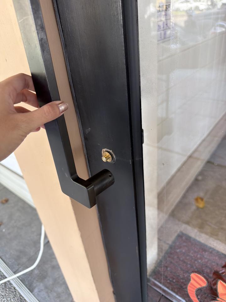 家具維修案件圖片