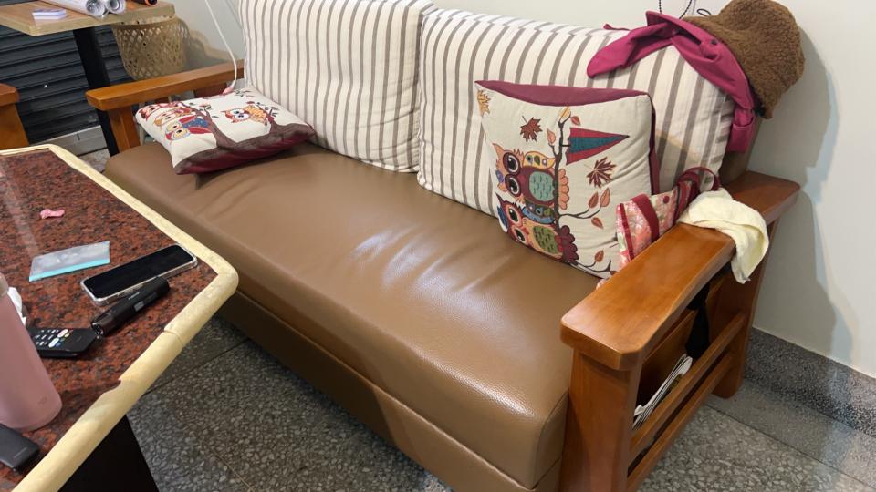 沙發修理案件圖片