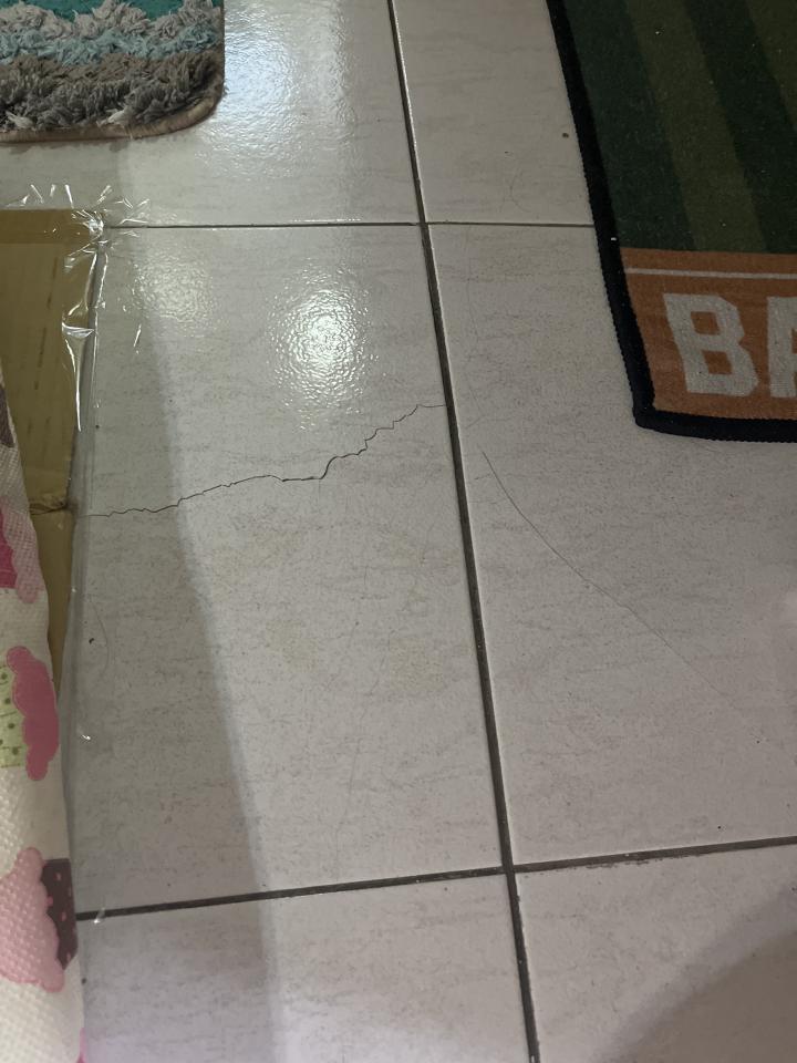 地板維修案件圖片