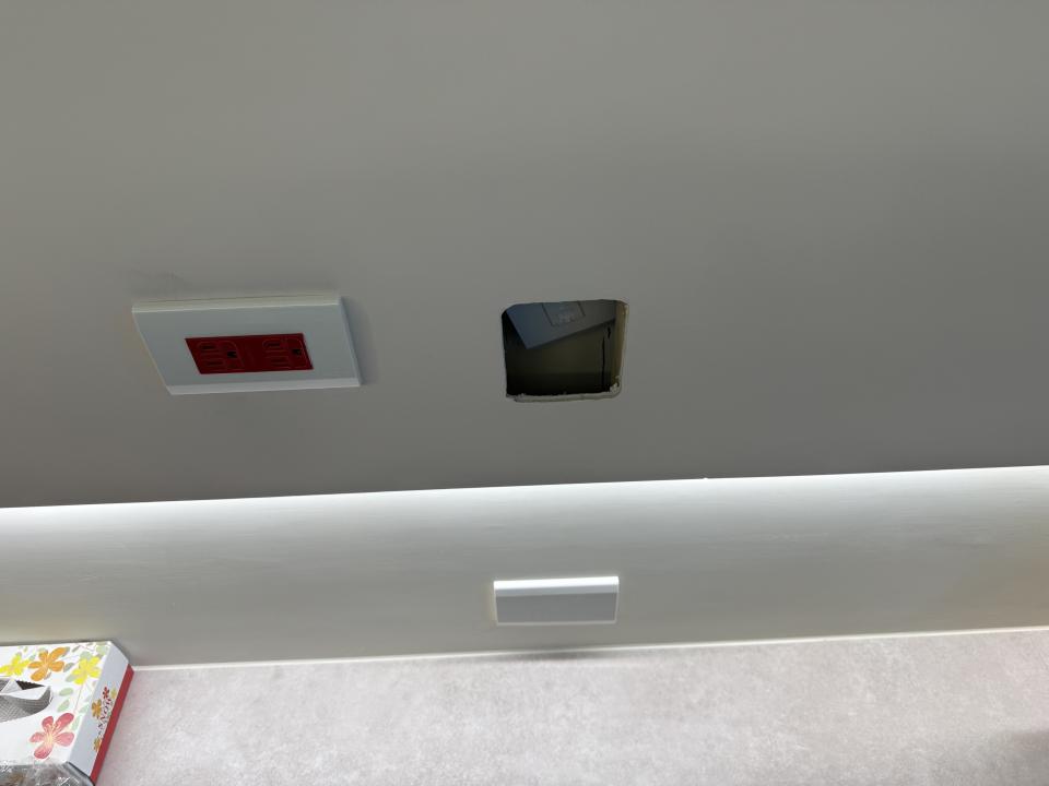 電視壁掛架安裝案件圖片